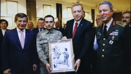 Erzincan-Cumhurbaşkanı Erdoğan'ın Odasındaki Kara Kalem Çalışmasının Sahibi Onur Duydum