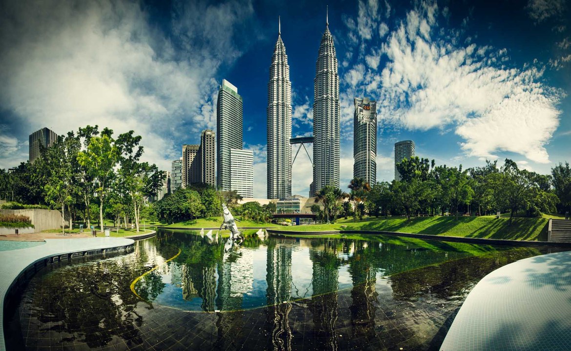 Magic Cities 2/5 : KUALA LUMPUR - HD (2017)
