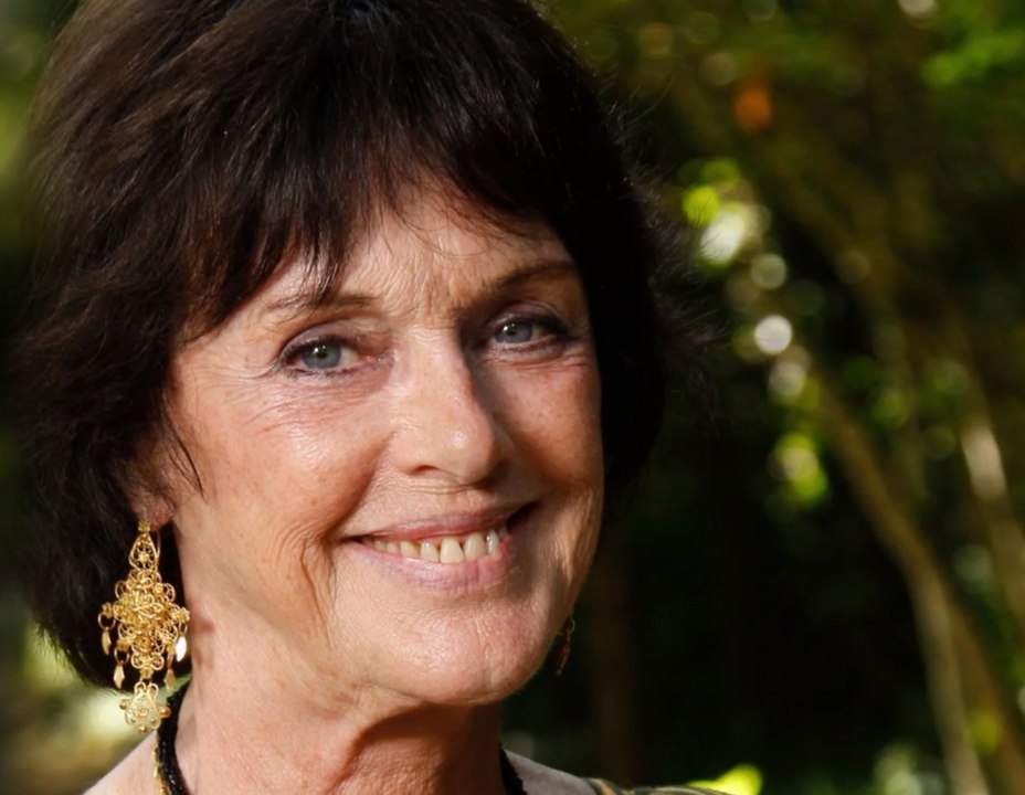 Anny Duperey : pourquoi l'actrice reste célibataire