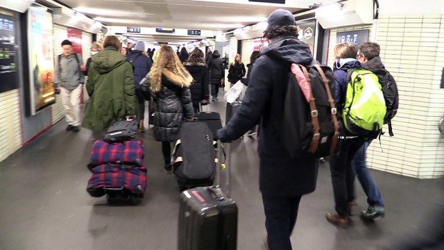 L'arrivée des acteurs à Grenoble avant l'ouverture du festival de l'Alpe d'Huez