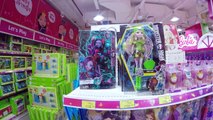 АЗИАТСКИЕ КУКЛЫ! Охота на кукол в Бангкоке (ToysRUs, Licca, Monster High, Barbie)