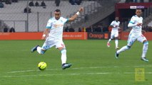 Payet injures goalkeeper with slick skill, scores into empty net