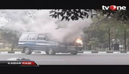 Mobil Minibus Terbakar Saat Akan Isi BBM