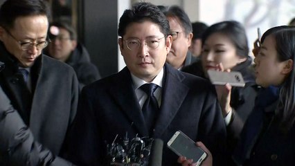 '백억 비자금' 효성 조현준 회장 검찰 출석 / YTN
