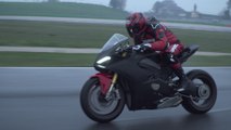 2018 Ducati Panigale V4 Prototype: Quest to Ride the New Superbike