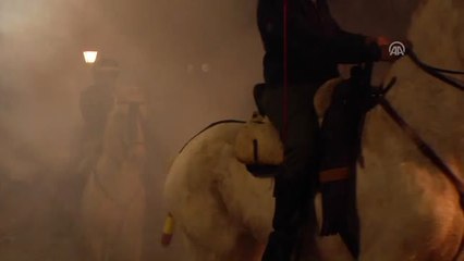 Beş Asırlık Bir İspanyol Geleneği: Atlar ve Ateş