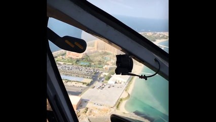 Amazing Helicopter Flight over Dubai !!!! HD