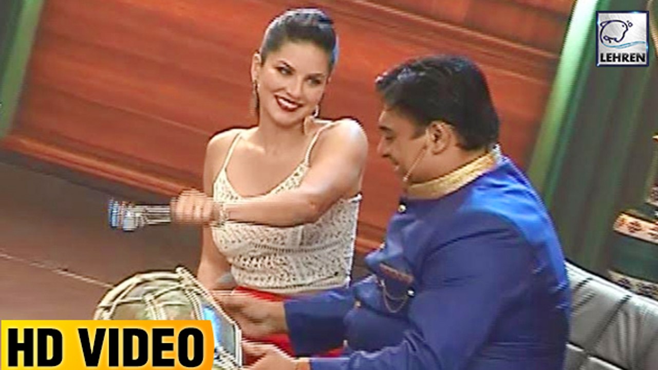 Sunny Leone Having Fun On Comedy High School