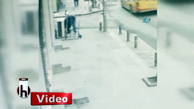 Hırsızın rahatlığı bu kadarına da pes dedirtti!