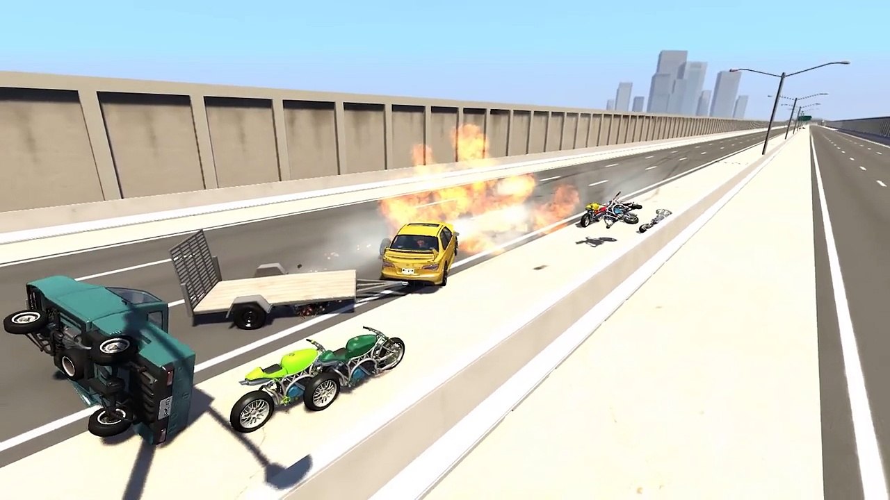 BeamNG.drive - Cars Attack Motorbikes