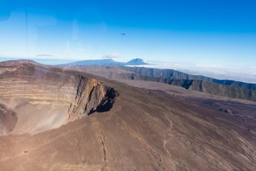 Survol du Piton de la Fournaise, Ile de la Réunion