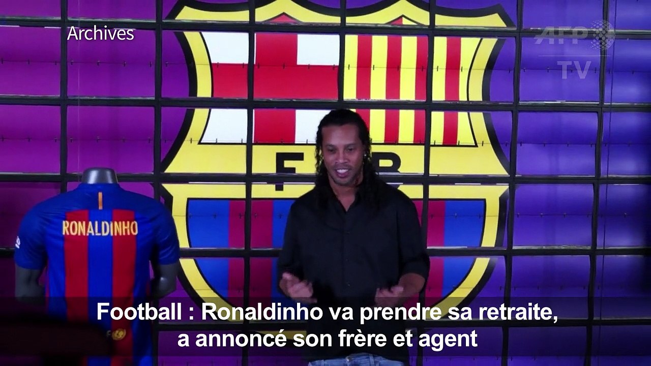 ARCHIVES/Brésil - Ronaldinho prend sa retraite, selon son frère