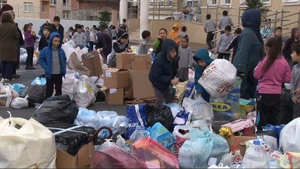 Öğrenciler evlerinden ve sokaklardan 2 ton atık topladı