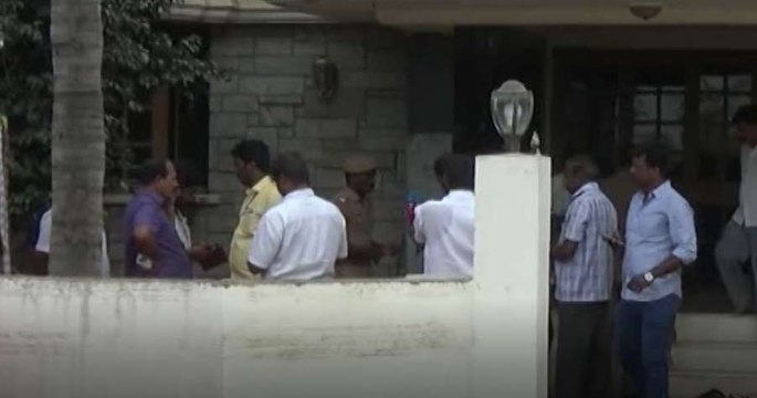 எய்ம்ஸ் மருத்துவ கல்லூரியில் மாணவர் கழிவறையில் பிணமாக கிடந்தது குறித்து போலீசார் வழக்கு பதிவு