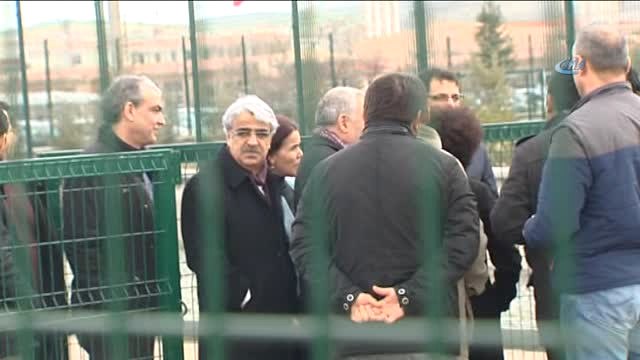 HDP'li Demirtaş, İçişleri Bakanı Soylu'ya Hakaret Davasından Beraat Etti