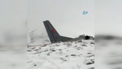 3 Askerin Şehit Düştüğü Askeri Uçak Kamerada