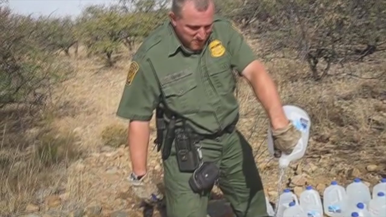 Acusan a Patrulla Fronteriza estadounidense de dañar ayuda para indocumentados