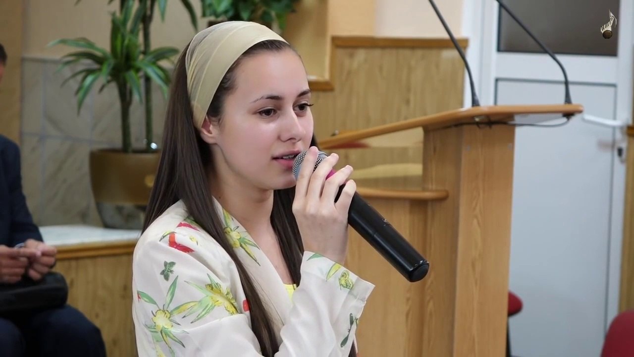 Diana Buble - Cine altul decat Isus poate fericire da