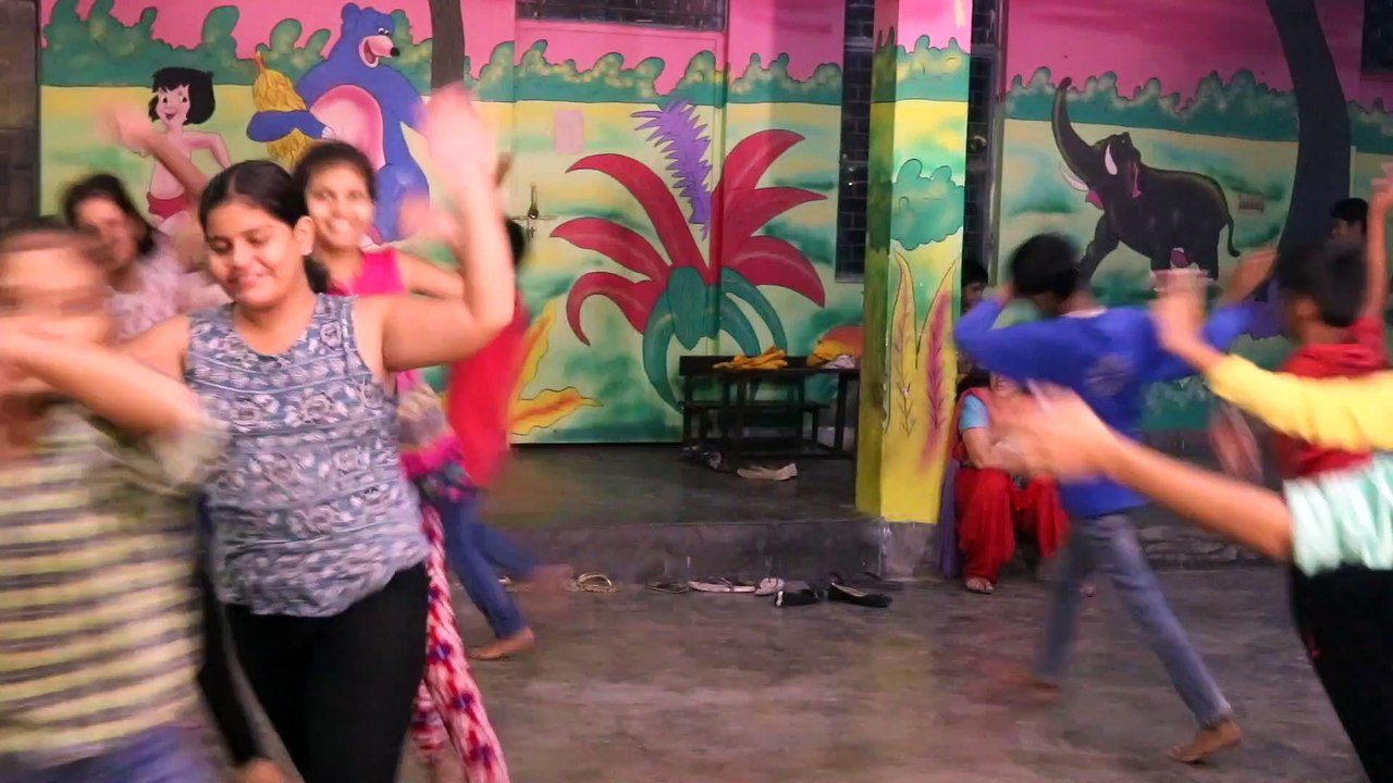 mera baju ranga garhwali song