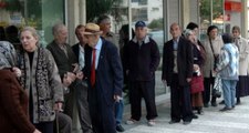 Milyonlarca Emeklinin Beklediği 'İntibak Yasası' Davasına Red Kararı Verildi
