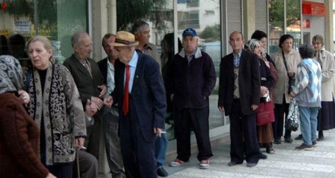 Milyonlarca Emeklinin Beklediği 'İntibak Yasası' Davasına Red Kararı Verildi