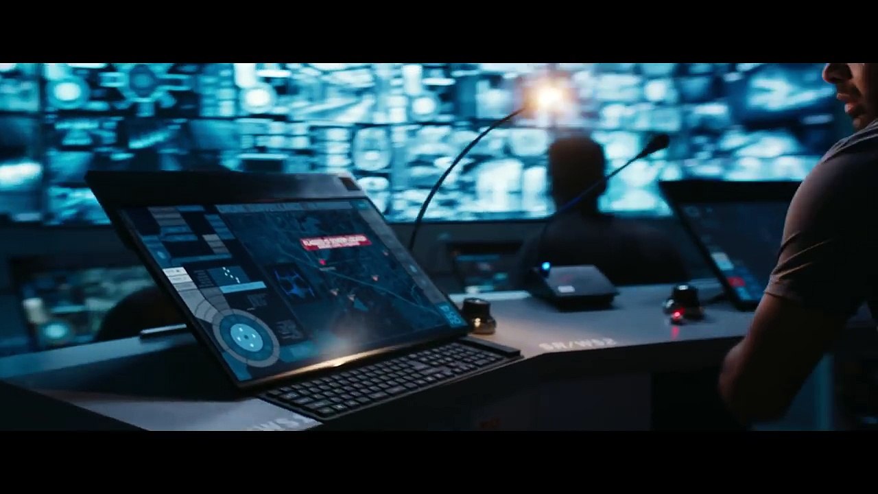 MAZE RUNNER 3 Clip _The Wall_ [720p]