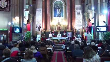 İspanya'da Evcil Hayvanlar Kutsandı