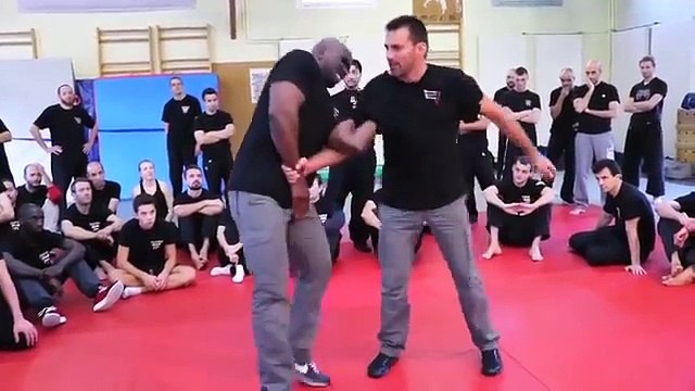 Vous pourriez cligner des yeux et manquer ce gars qui peut vous détruire