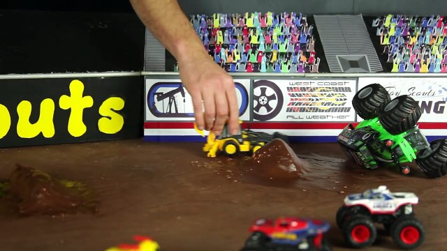 Grave Digger Monster Trucks with Toy Scouts | Toy Review Monster Jam