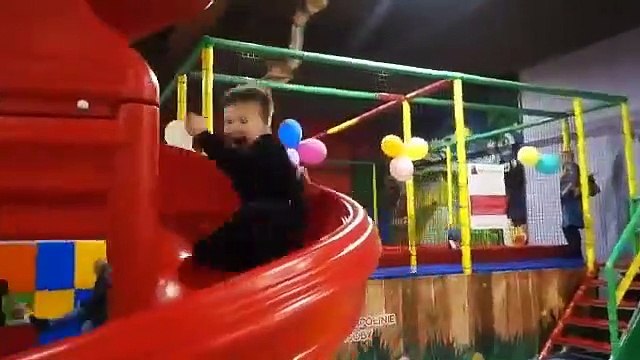 Indoor Playground Family Fun Play Area for kids playing with toys balls & Baby p