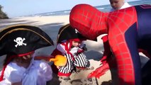 Baby And Treasure Game For kids in search of treasures and toys of surprises along with Spiderma
