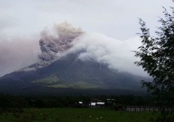 Mayon Volcano Continues to Spew Steam and Ash Above Legazpi City