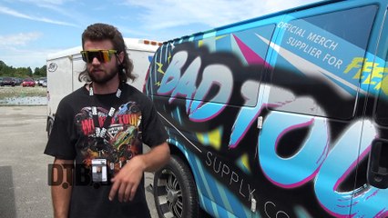 Feeki - BUS INVADERS Ep. 1248 [Warped Edition 2017]