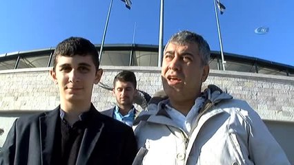 Adana'da Minibüste Darp Edilen Engelli Agit Acun Beşiktaş Vodafone Park'ı Gezdi