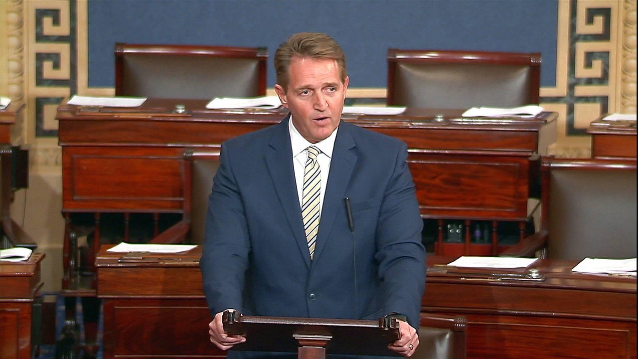 Trump and the Media: Jeff Flake blast Trump in...