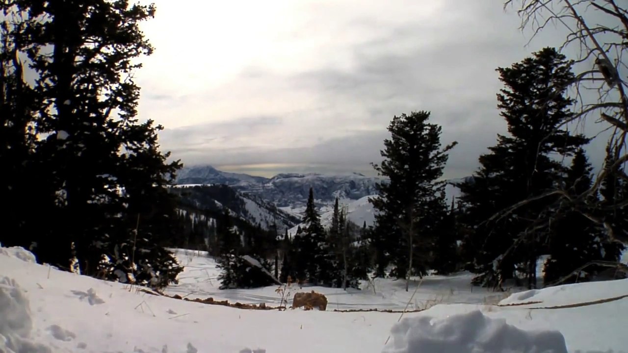 Winter is Coming (1080p_30fps_H264-128kbit_AAC)