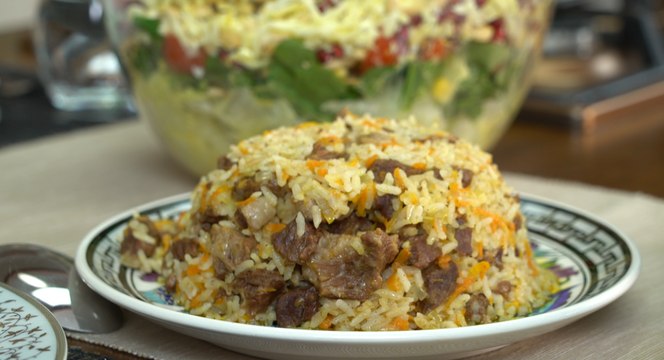 Etli Havuçlu Pilav Tarifi