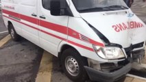 Aksaray'da Ambulans ile Otomobil Çarpıştı: 5 Yaralı