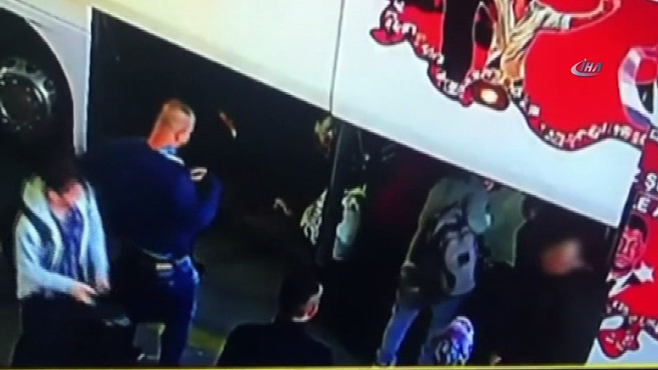 Otogarı ve hastaneleri mesken tutan yankesiciler kamerada