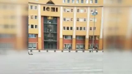 Hollanda'da Meteoroloji Kırmızı Alarm Verdi