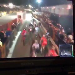 Crazy Accident During Cycling Race