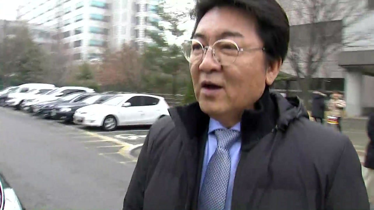 가수 박정운 가상화폐 사기 횡령 혐의 첫 공판..."억울하다" / YTN