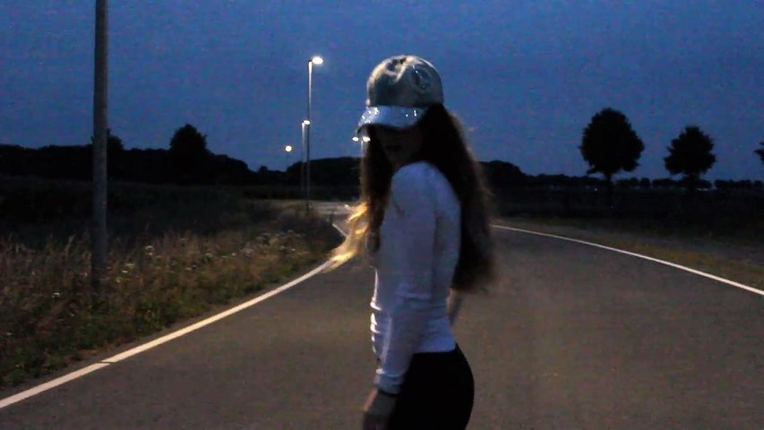 Dance on_ Main Tera Boyfriend