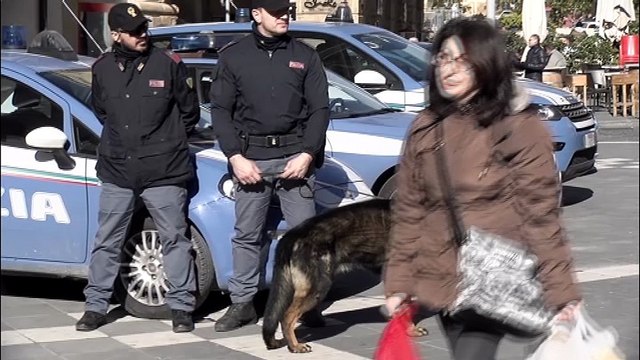 Controlli interforze al quartiere Provvidenza di Caltanissetta