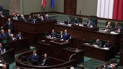 Arkadiusz Myrcha - 08.12.17