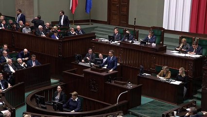 Arkadiusz Myrcha - 08.12.17