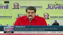 Maduro asiste a Encuentro Nacional de Docentes de la Patria