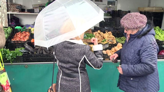 NDDL : réactions sur le marché des Couets à Bouguenais
