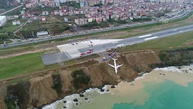 Pistten çıkan uçağı kaldırma çalışmaları - Drone görüntüleri (10) - TRABZON