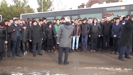 Sivas'ta Lise Öğrencileri Kar Duası Yaptı